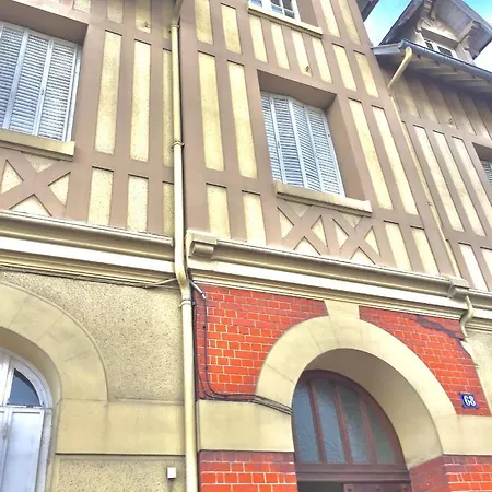 Studio La Maison Du Bonheur Apartamento